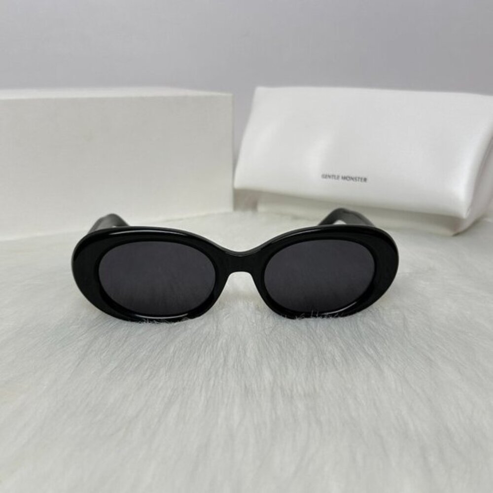 GENTLE MONSTER Black Elliptical Frame Riveted Sunglasses